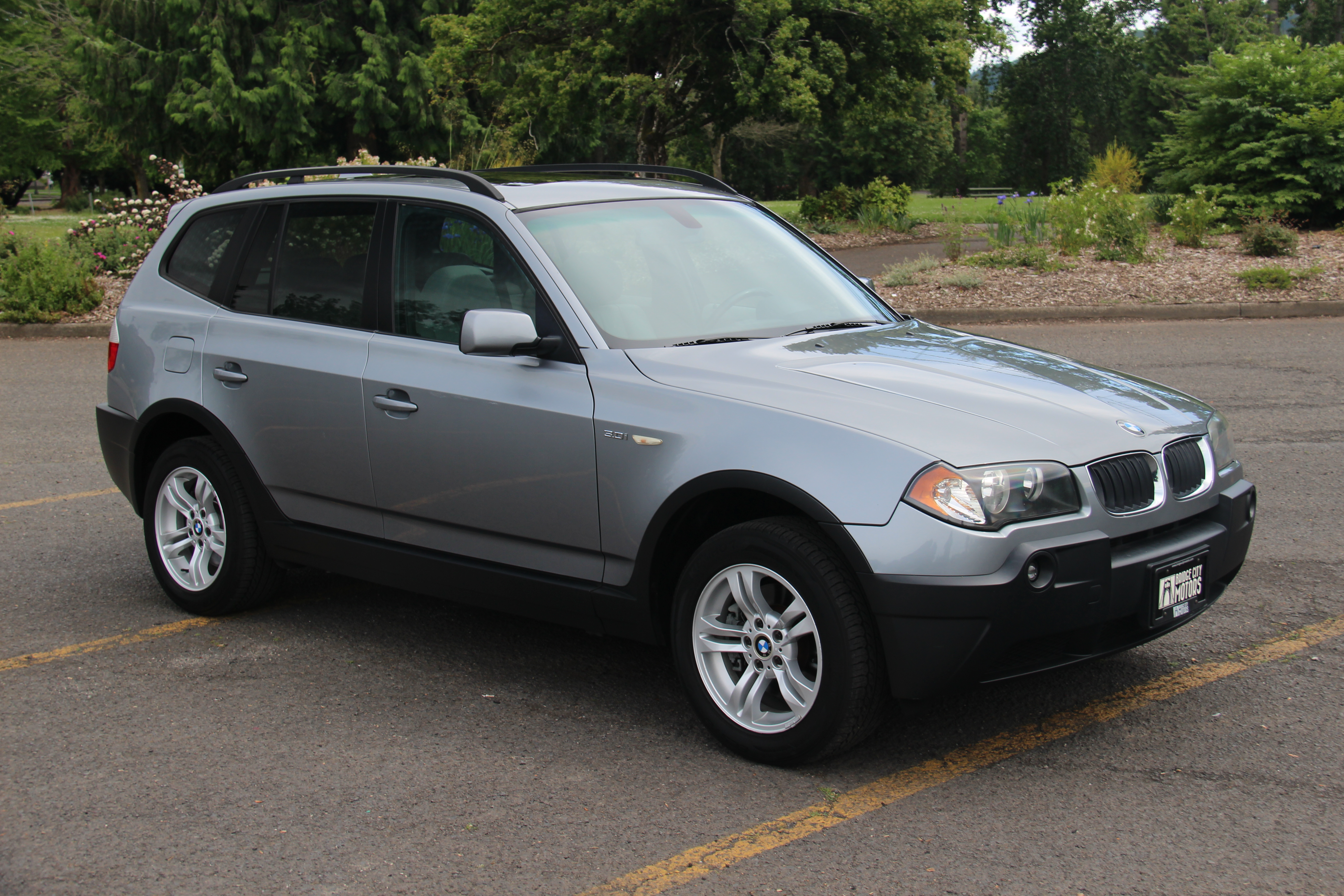 Bmw x3 где vin номер